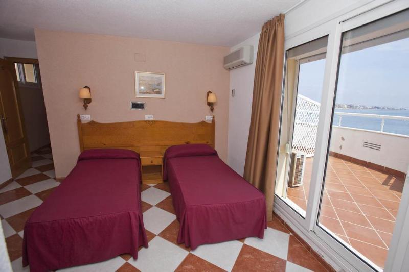 Hotel Cabo De Mar Пеніскола Екстер'єр фото
